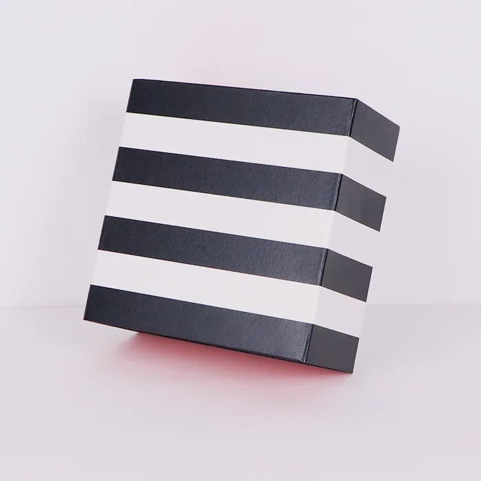 Fiókos ajándékdobozok